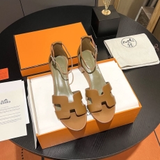 Hermes Sandals